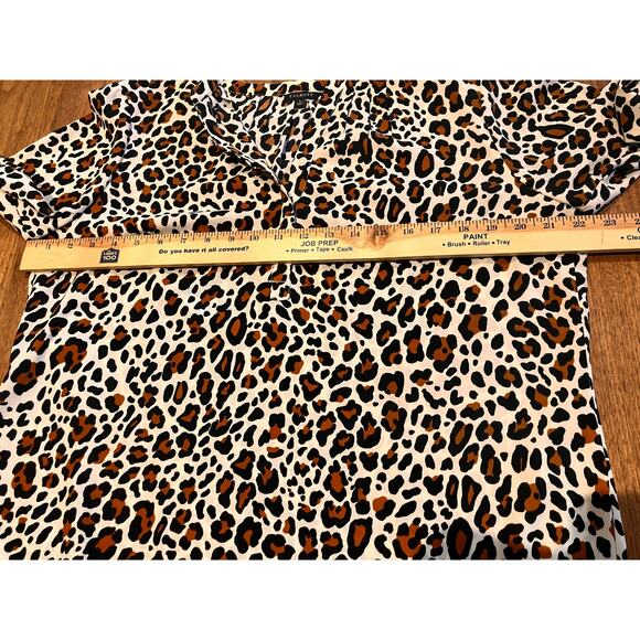 TALBOTS Cheetah Print Blouse, Large, Long Sleeve, Lightweight, Top, Animal - Picture 8 of 9